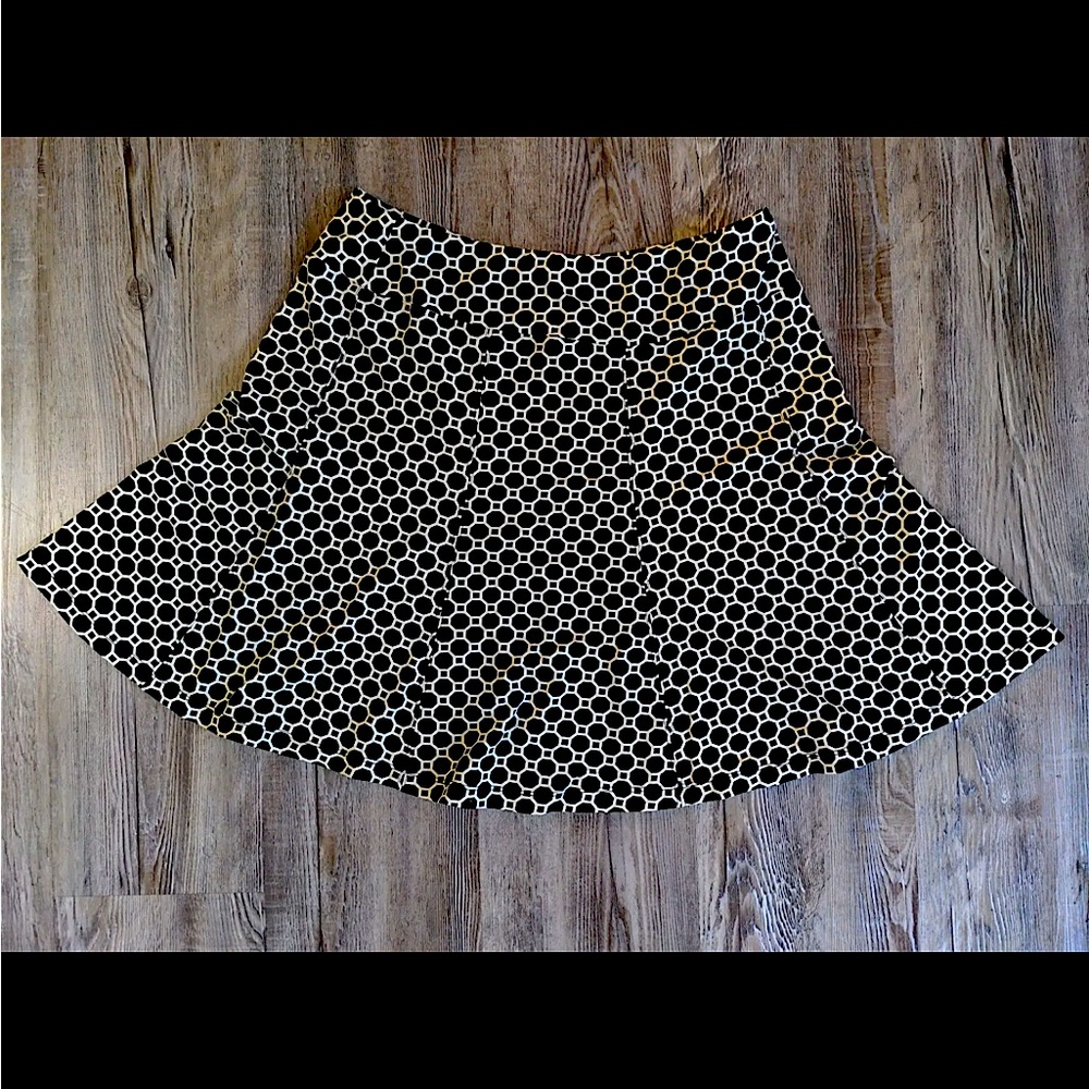 J. McLaughlin mini flare skirt with geometric pattern